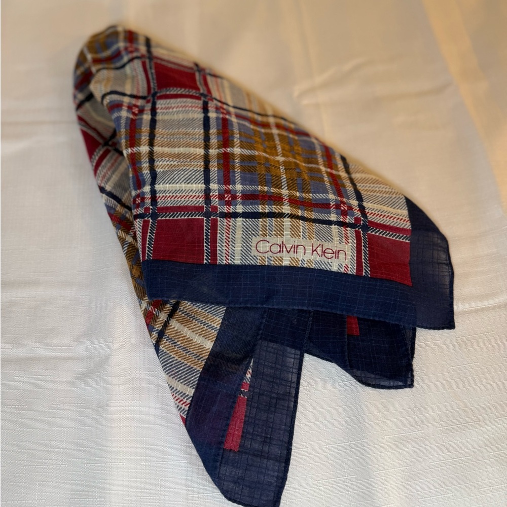 Vintage Calvin Klein pocket square‎ or small kerchief. 22”x22” Multi-tonal plaid